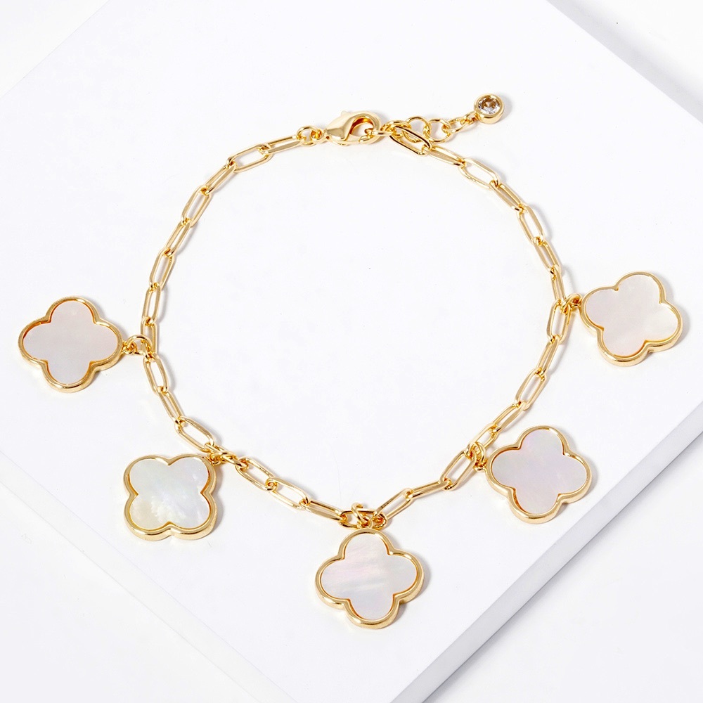 14KT GP WHITE & GOLD QUATREFOIL/CLOVER CHARM BRACELET  ( NEW)